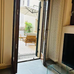 Vittoria Apartamento