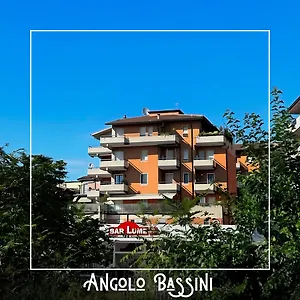 Angolo Bassini - Apartamento